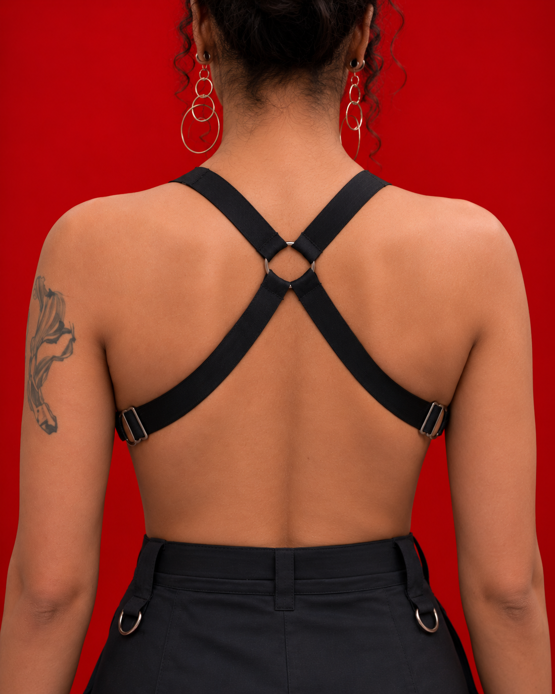 XD_100 | Avant Garde Backless Dress
